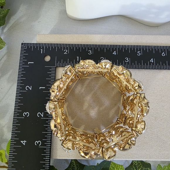 Statement Gold Stretch Bracelet Skulls and Cubic Zirconia - Picture 6 of 9